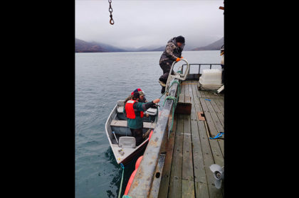 Hunters are able to get on/off the F/V Naknek to the skiff using the side ladder.